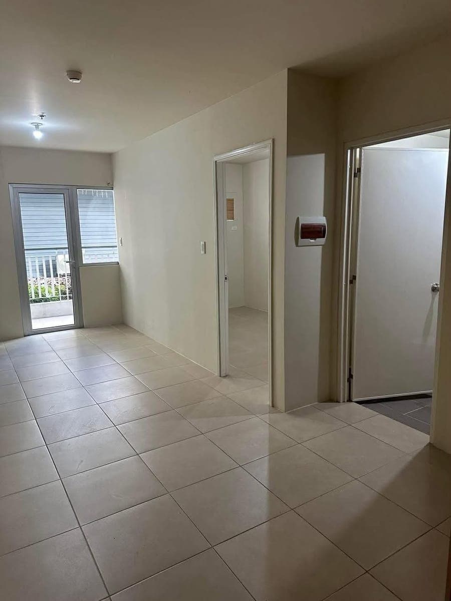 🏡 FOR RENT | Avida Turf, BGC - photo 2