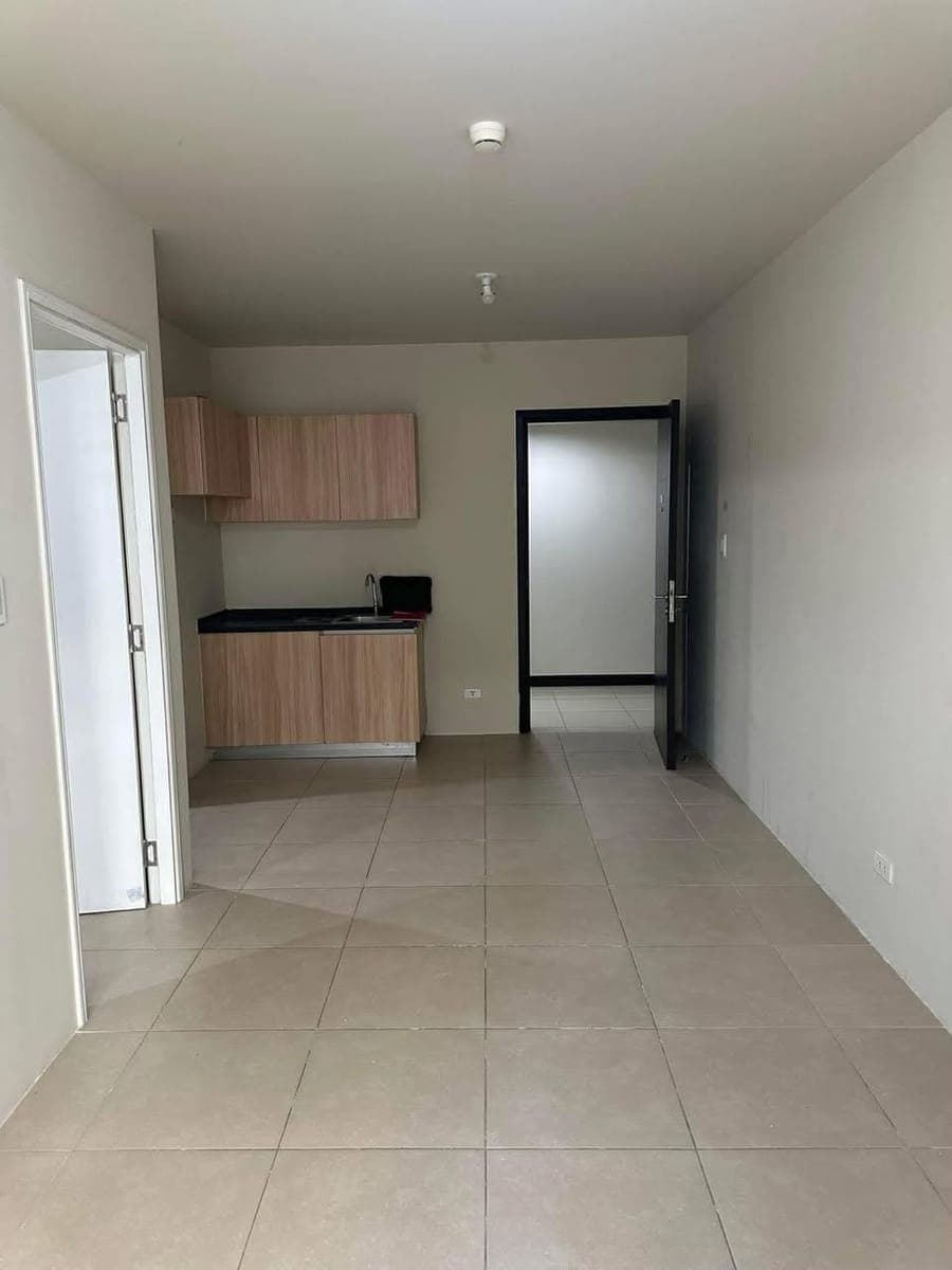 🏡 FOR RENT | Avida Turf, BGC - photo 4