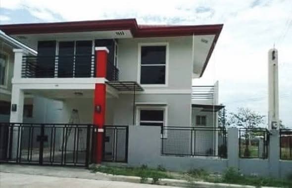 For Rent:4-5 bedrooms corner house - photo 1
