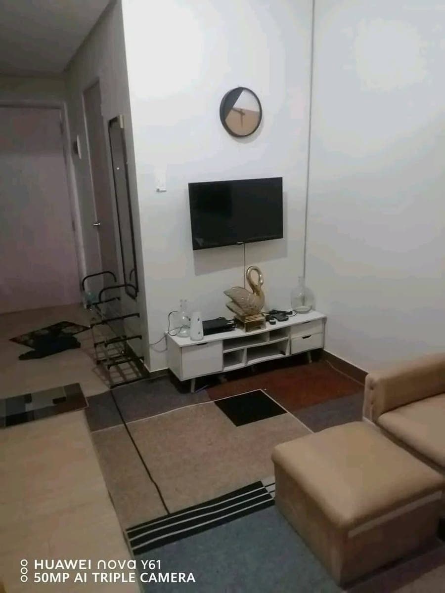 RUSH FOR RENT : 13k inclusive assoc dues - photo 3