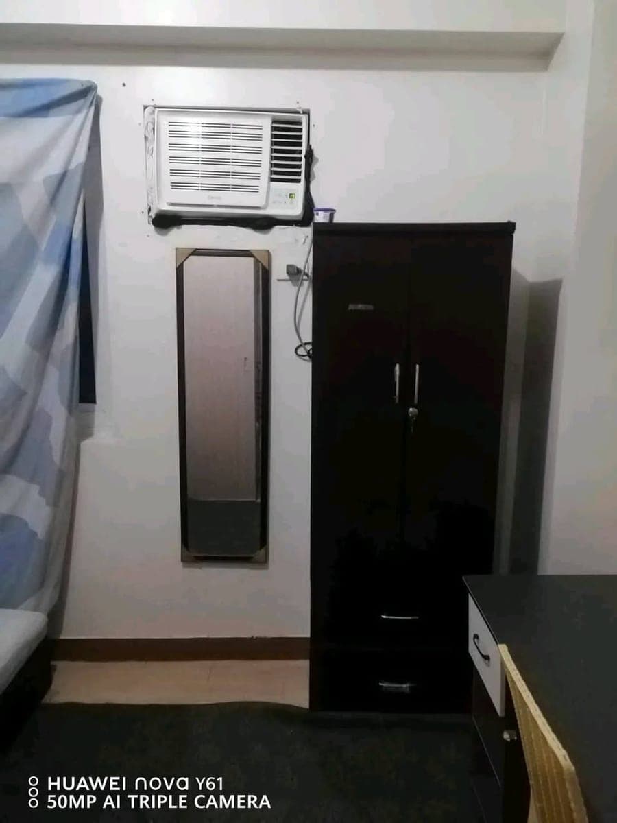 RUSH FOR RENT : 13k inclusive assoc dues - photo 4