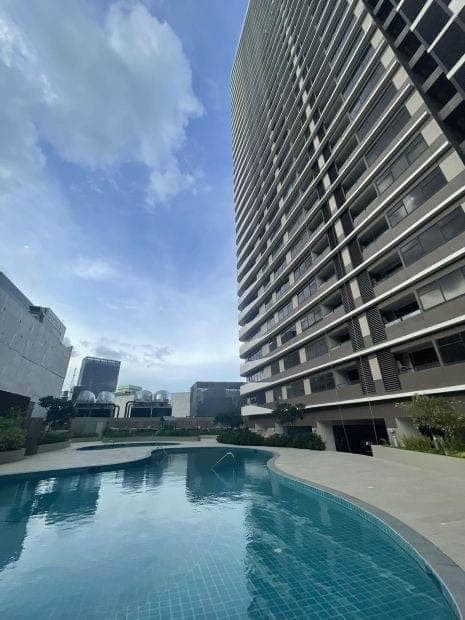 【For RENT】Alcoves 1BR unit with Balcony - photo 5
