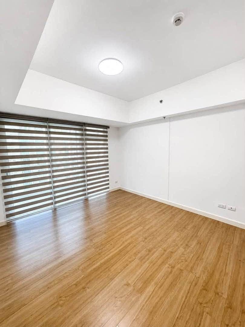 FOR RENT : THE VERANDA 2 BEDROOM - photo 2