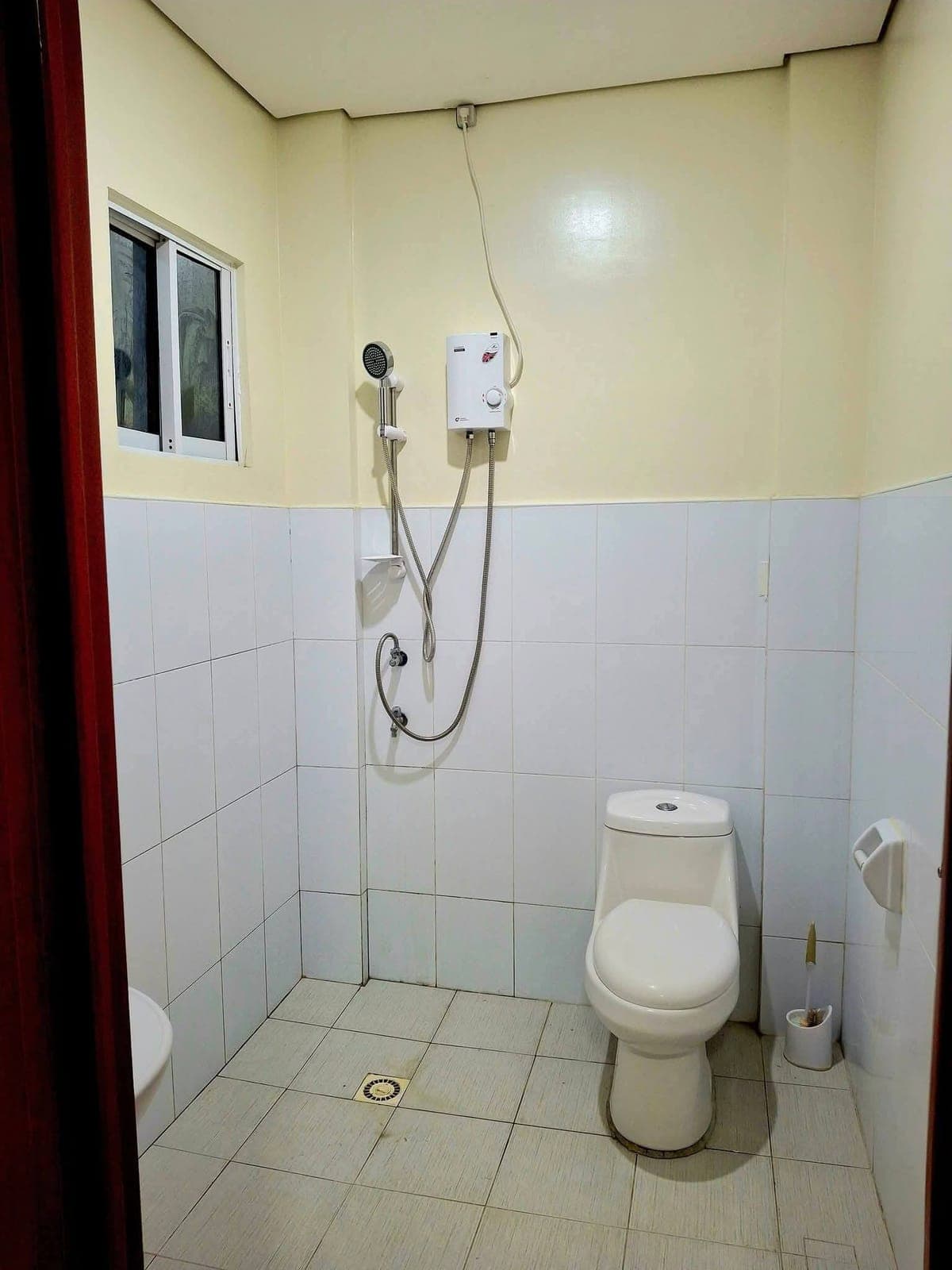 2br house in Bayswater  Pooc Talisay ! - photo 13