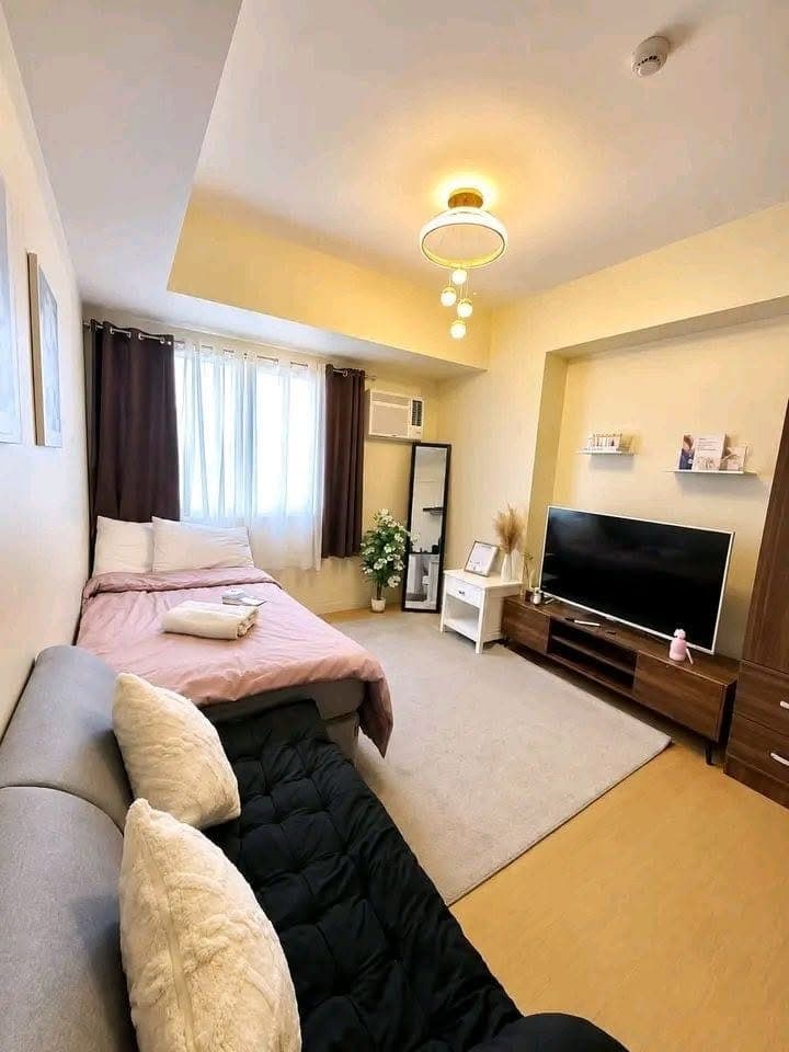 STUDIO CONDO FOR RENT - photo 2