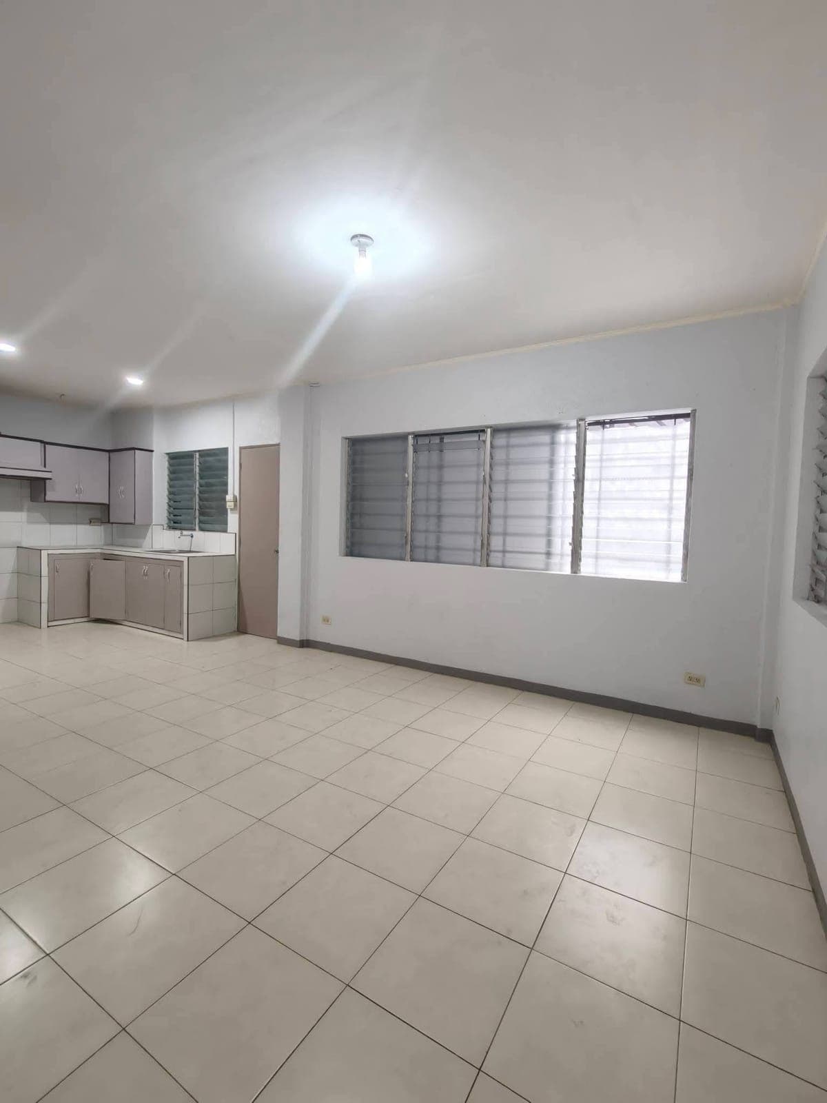 🏡HOUSE FOR RENT in BANAWA Cebu city - photo 15