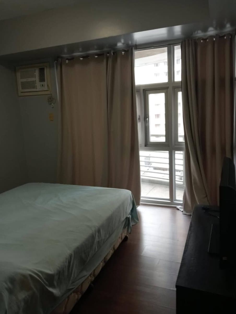 For Rent /Sale: - photo 1