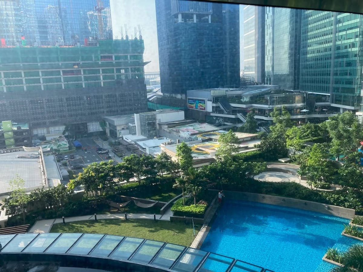 🏙️ FOR RENT | SALE Uptown Parksuites Tower 1, BGC - photo 1