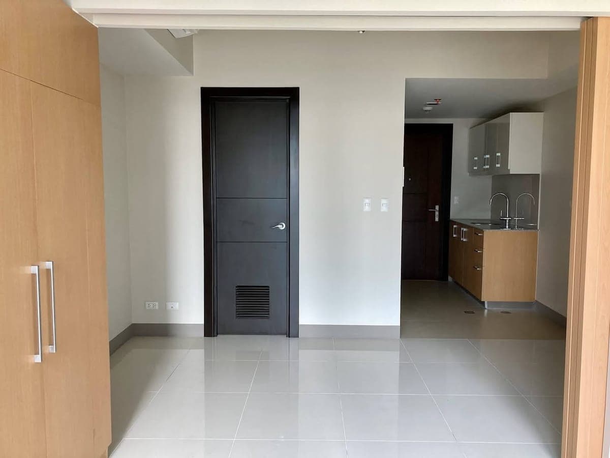 🏙️ FOR RENT | SALE Uptown Parksuites Tower 1, BGC - photo 3