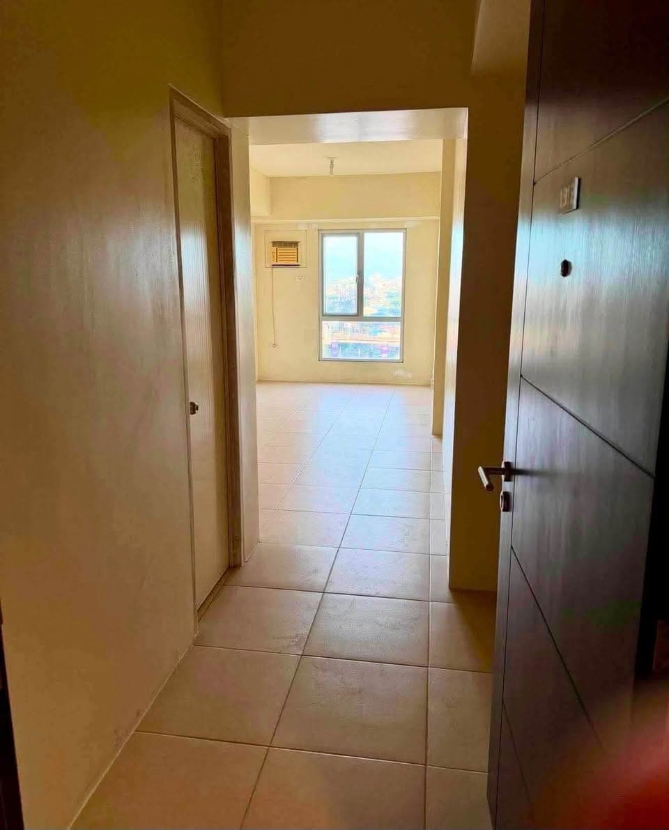 🏙️ FOR RENT STUDIO BARE UNIT | Avida Towers Cloverleaf – Balintawak, Quezon City - photo 2