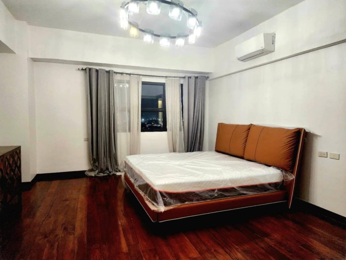 For Rent: 3 Bedroom Unit - photo 8