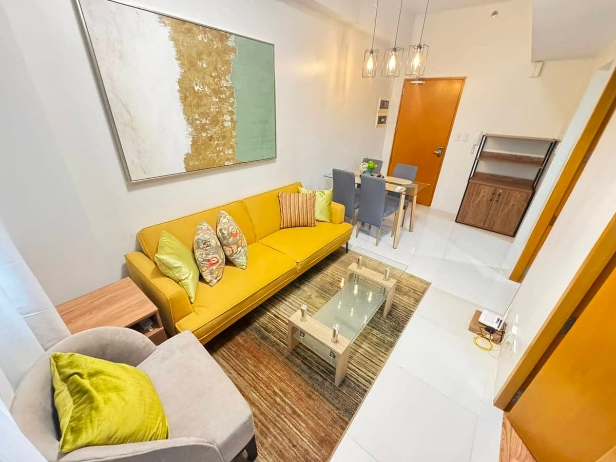 Stylish 1BR Fully Furnished Unit with Optional Parking | Park Avenue BGC - photo 3