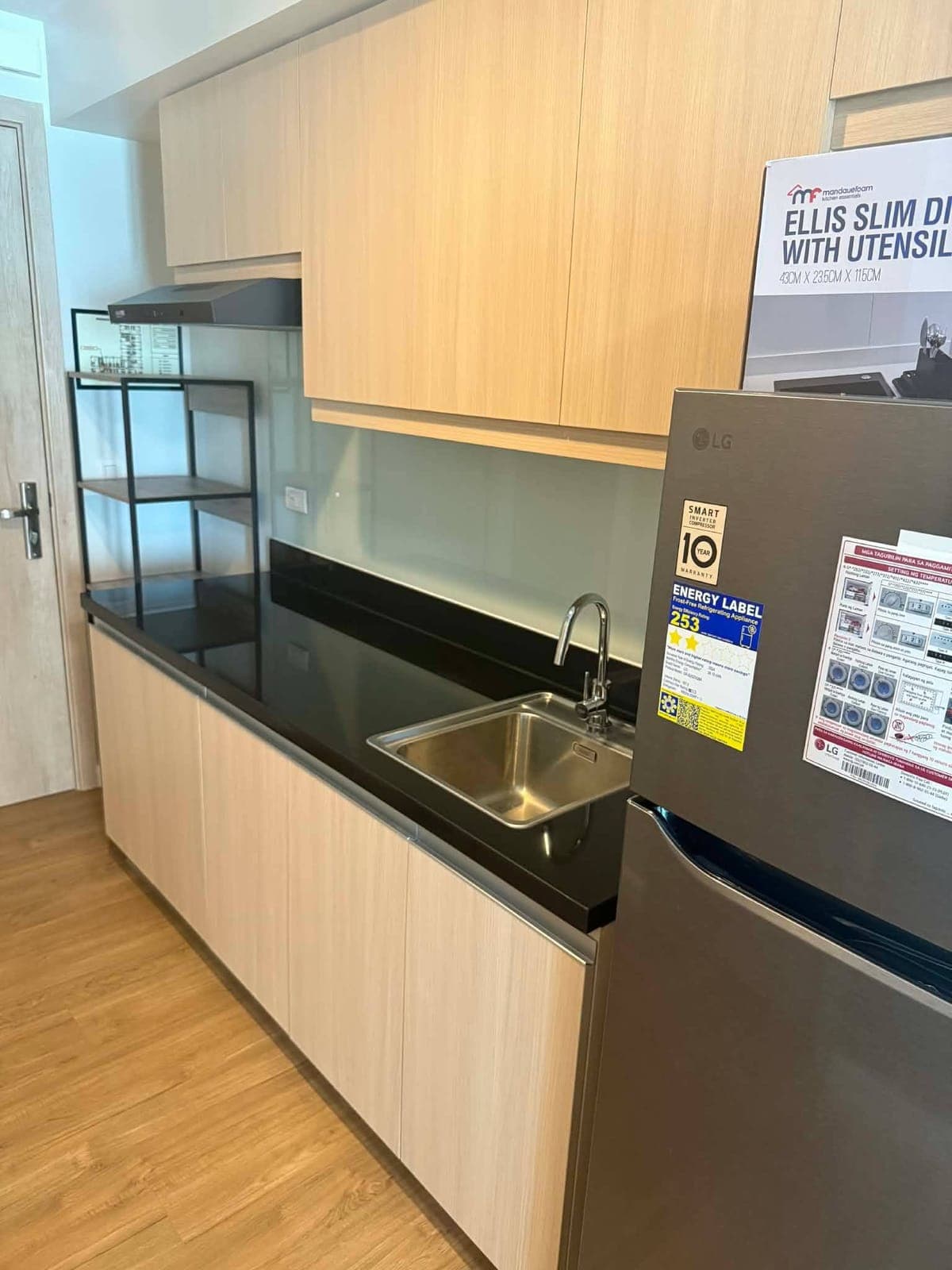 ✨ DL - FOR RENT: BRAND NEW UNIT ✨ - photo 3