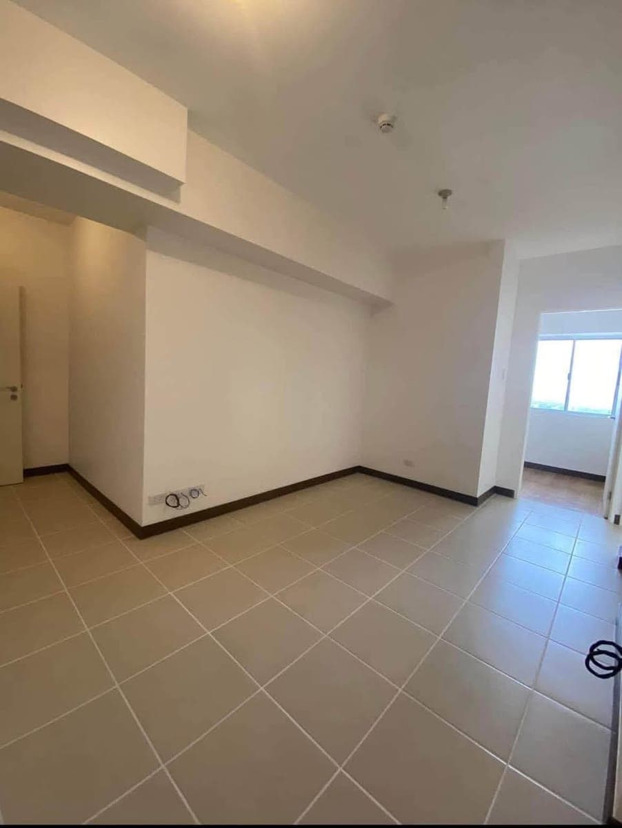 2BR Bare Unit For Rent | Infina Towers ✨ - photo 1
