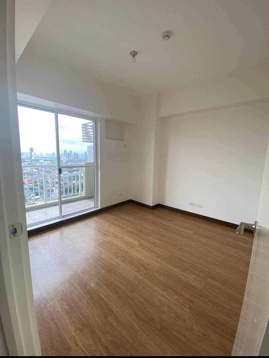 2BR Bare Unit For Rent | Infina Towers ✨ - photo 4
