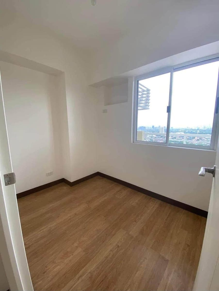 2BR Bare Unit For Rent | Infina Towers ✨ - photo 5