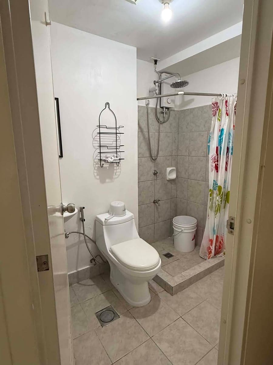 For Rent Studio unit ( 18.6 sq.meters ) - photo 3