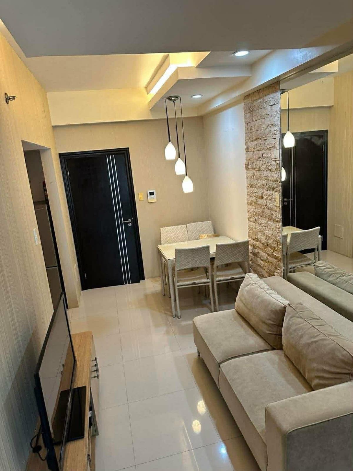 🏢 FOR RENT: 1BR Fully Furnished Condo - photo 7