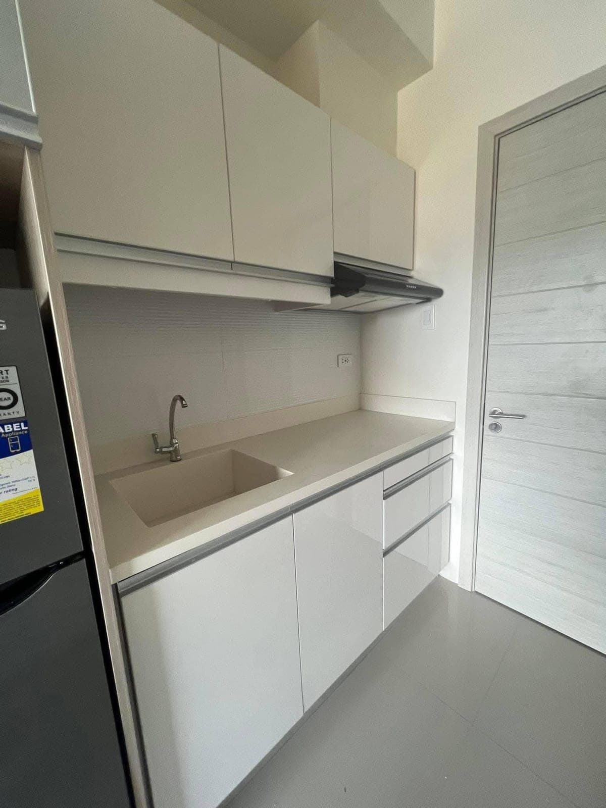 🎉🎉FOR RENT FULLY FURNISHED STUDIO UNIT @ WEST JONES, CEBU CITY 👍 - photo 1