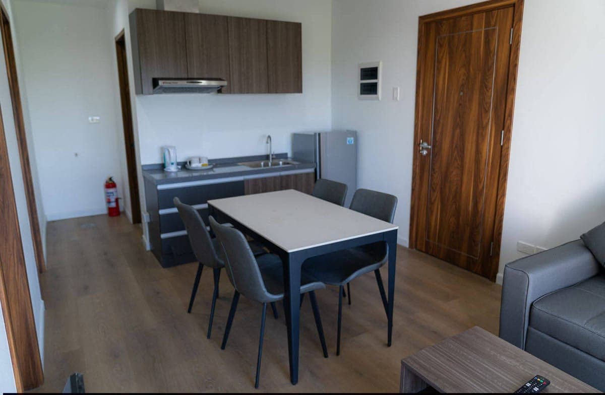 FURNISHED 2 BEDROOMS RESIDENCES FOR RENT IN MACTAN - photo 1