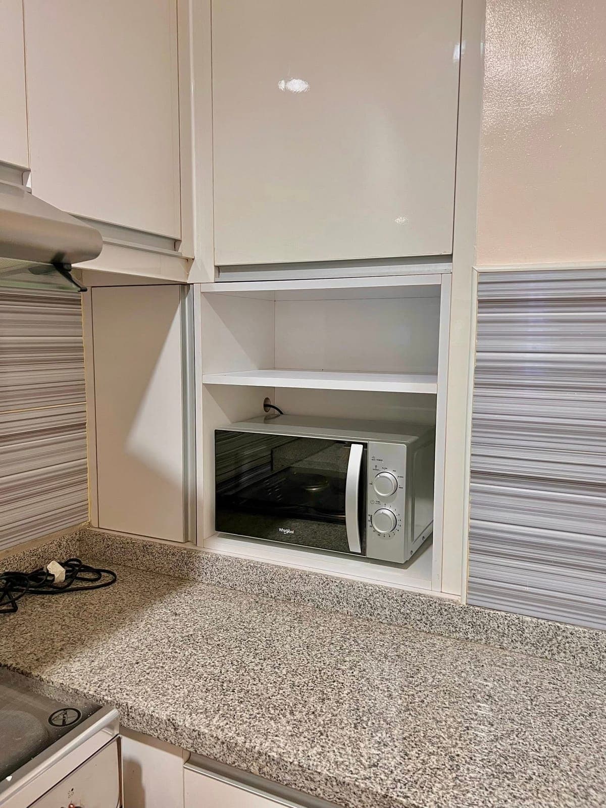 ➡️ FOR RENT – 2BR Condo in Banawa 🍃 - photo 1