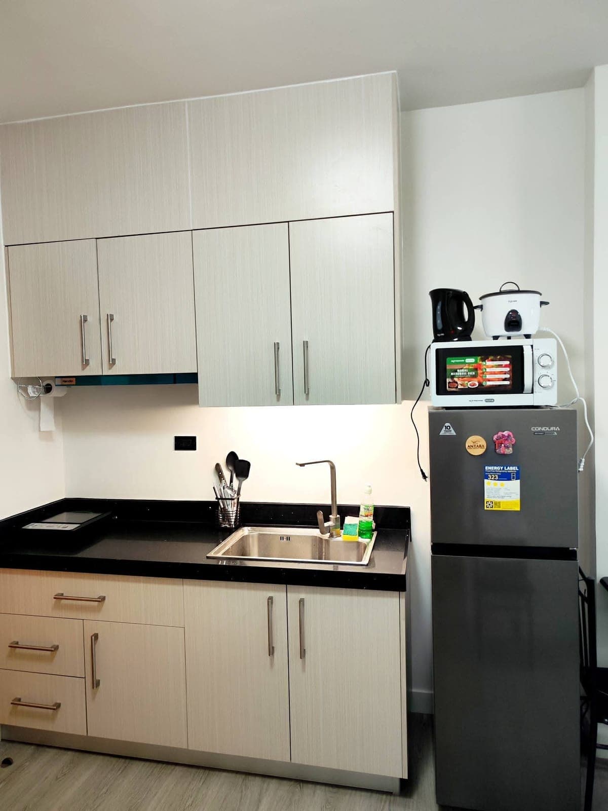 𝗙𝗢𝗥 𝗥𝗘𝗡𝗧 - photo 9