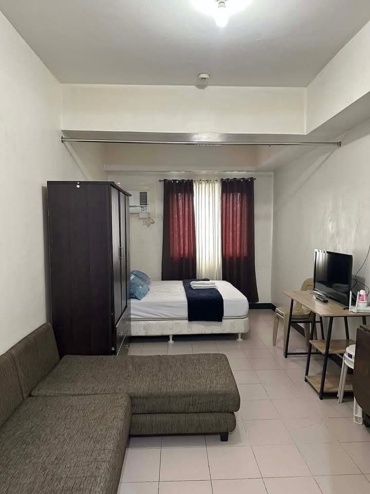 Persimmon Studio unit For Rent‼️ - photo 3