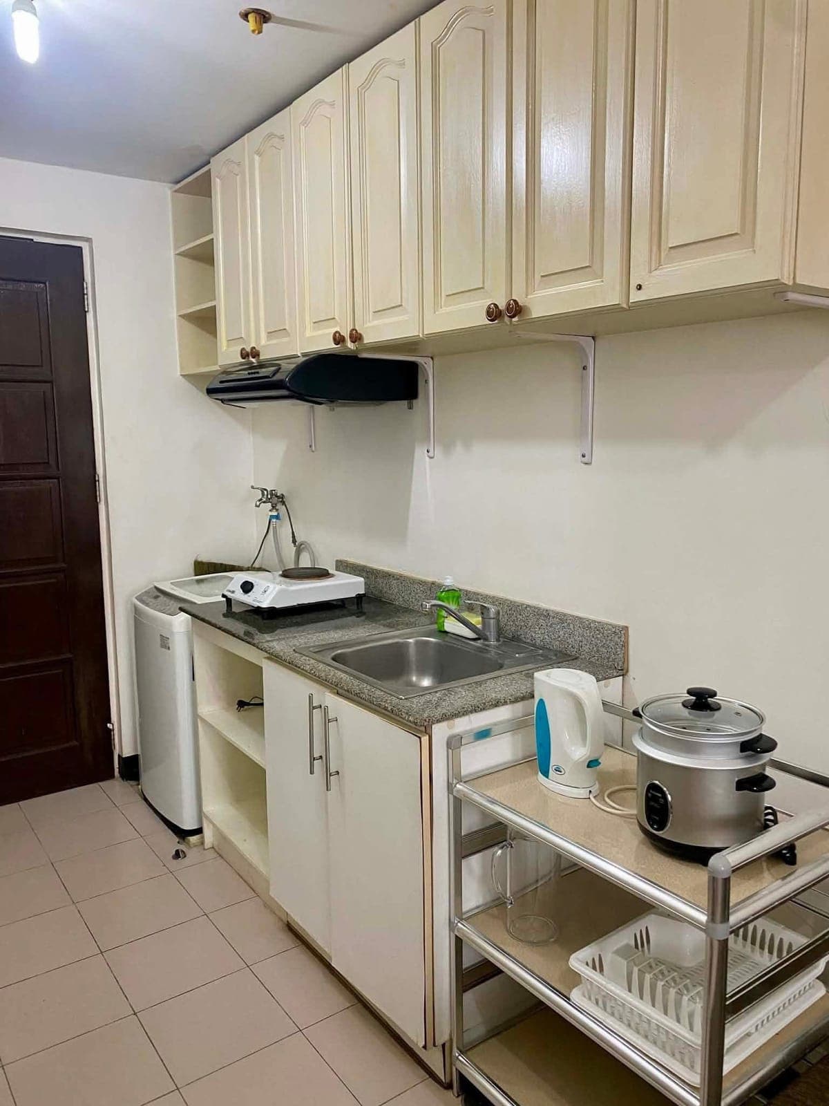 Persimmon Studio unit For Rent‼️ - photo 4