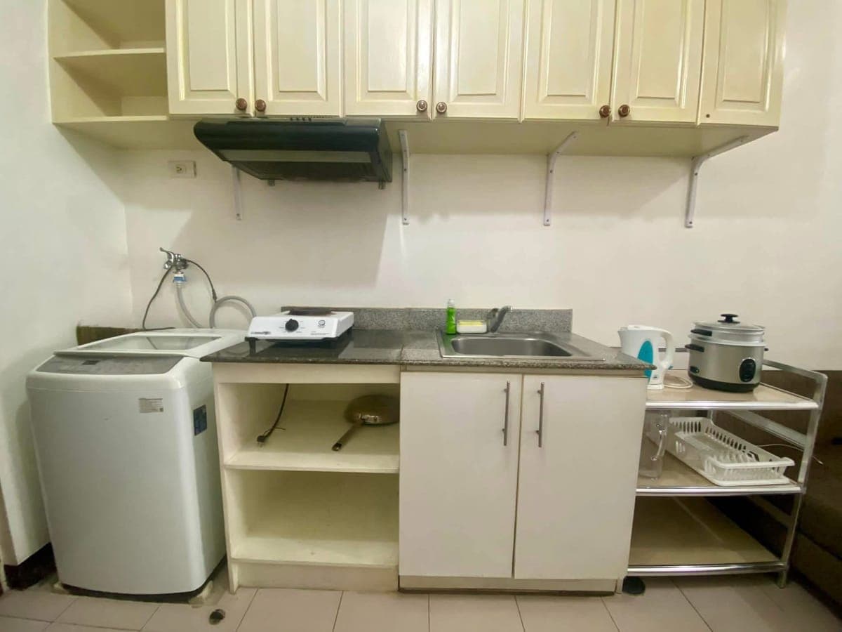 Persimmon Studio unit For Rent‼️ - photo 5