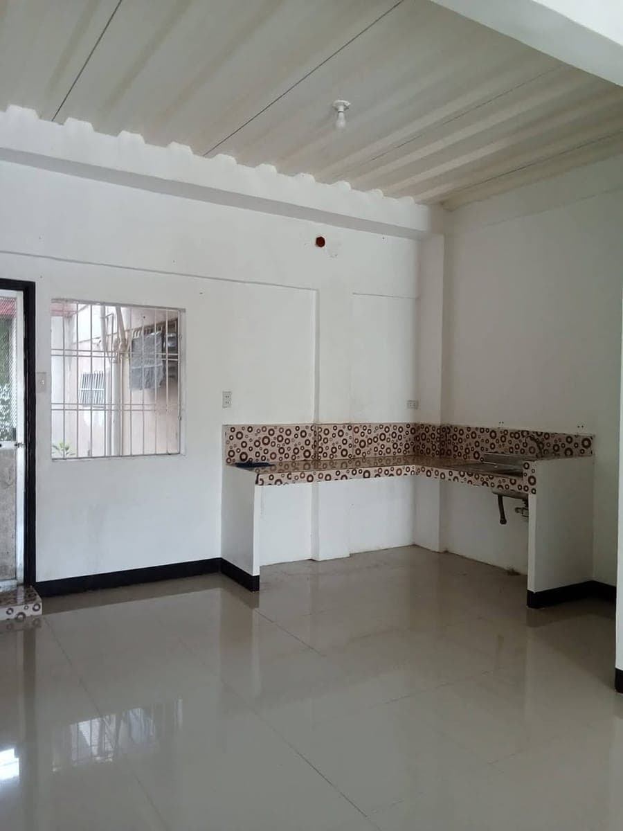 Rent P15k APOVEL Apartment - photo 5