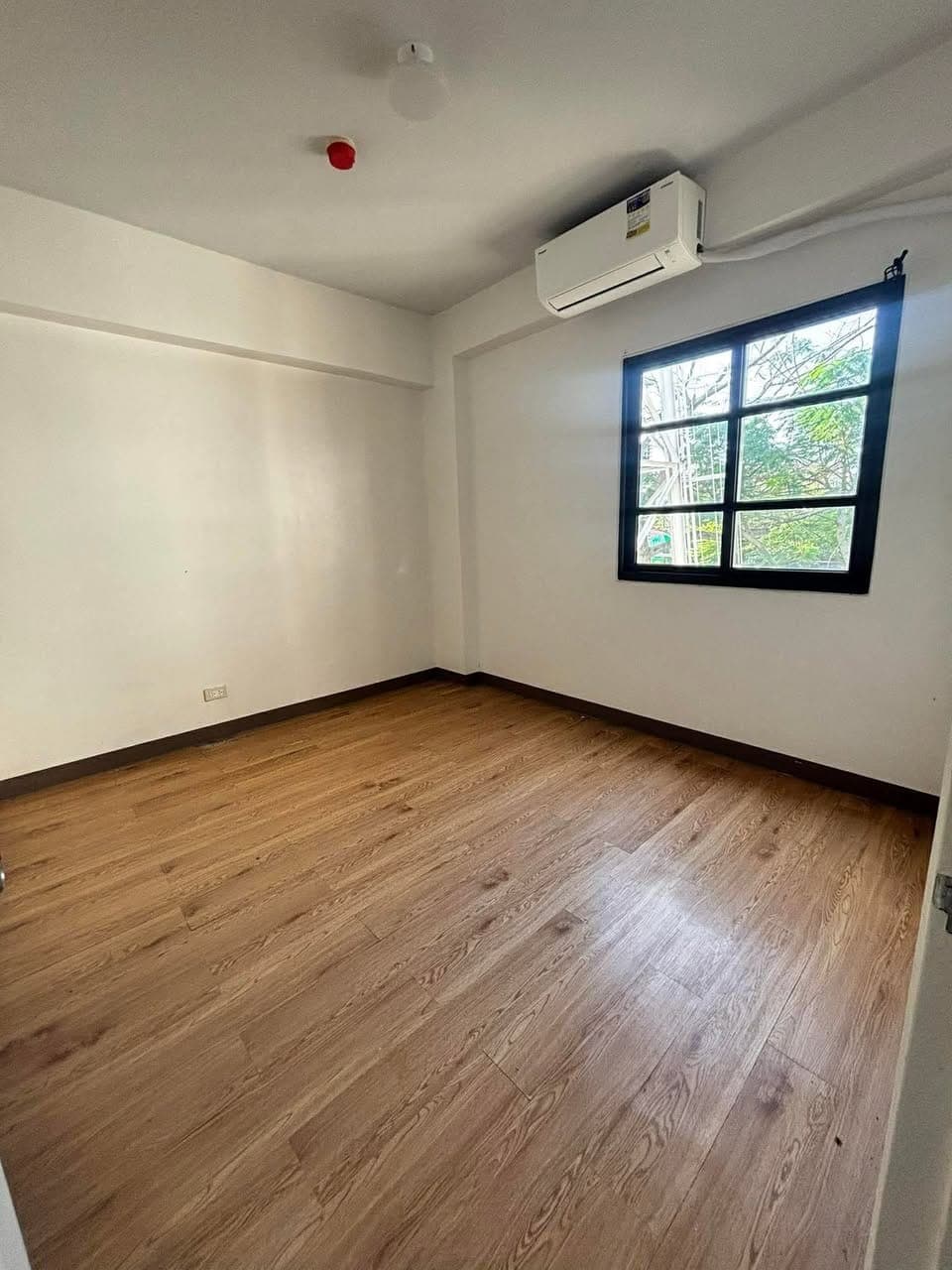 🏡 1-Bedroom Unit with Parking for Rent – Basak, Lapu-Lapu City - photo 2