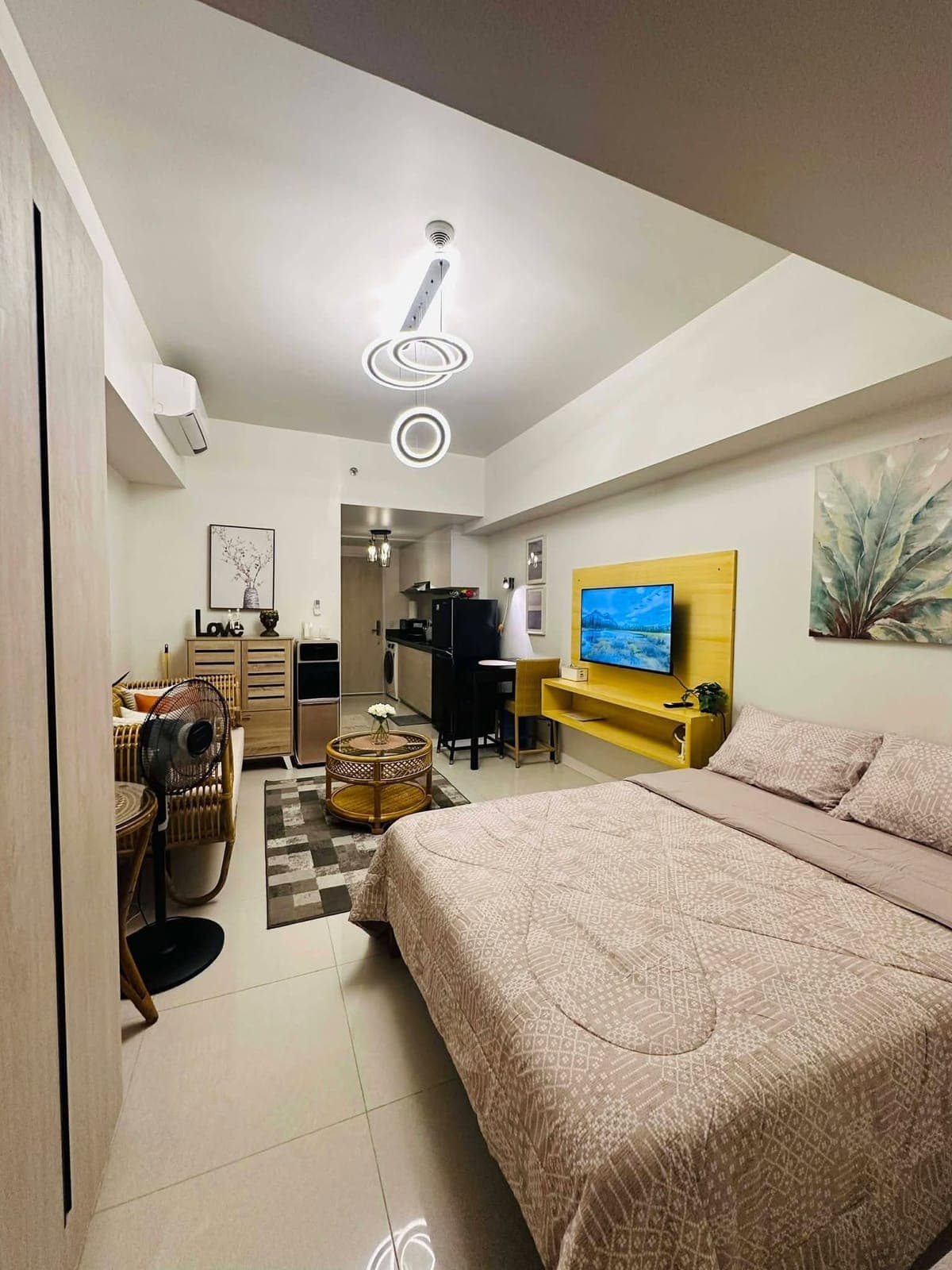 ✨BRAND NEW AND NEWLY FURNISHED STUDIO UNIT FOR RENT IN MANDANI BAY SUITES, NRA MANDAUE CITY - photo 5