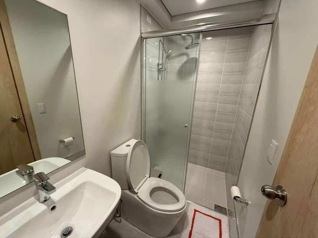 ✨FULLY FURNISHED STUDIO CONDO UNIT FOR RENT IN SOLINEA TOWER 4, CEBU BUSINESS PARK - photo 1