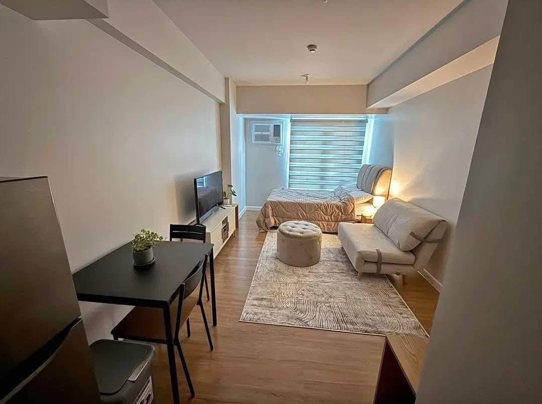 ✨FULLY FURNISHED STUDIO CONDO UNIT FOR RENT IN SOLINEA TOWER 4, CEBU BUSINESS PARK - photo 3