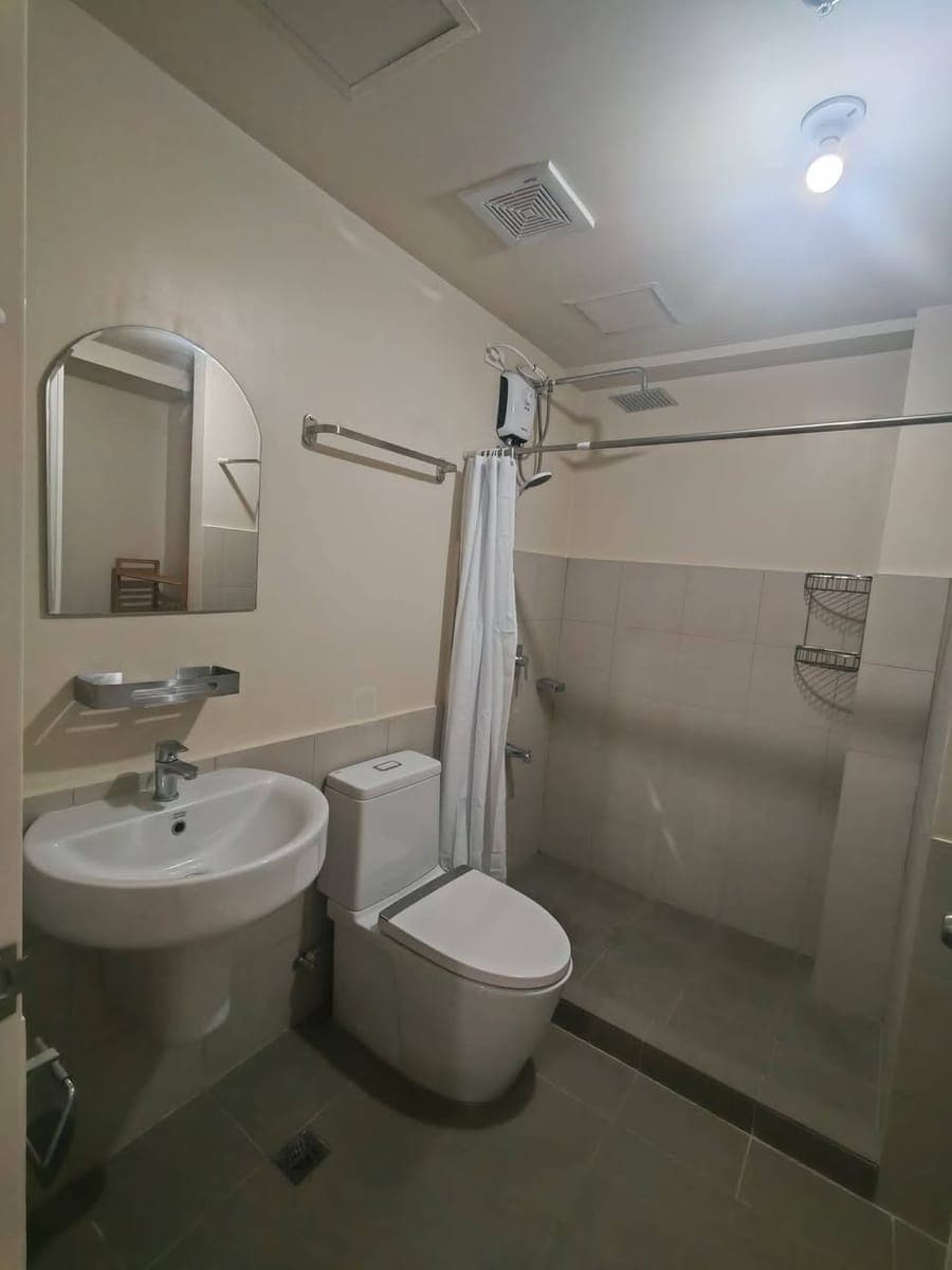 𝗙𝗢𝗥 𝗥𝗘𝗡𝗧 - 𝗧𝗛𝗘 𝗠𝗢𝗡𝗧𝗔𝗡𝗘, 𝗕𝗚𝗖 - photo 5