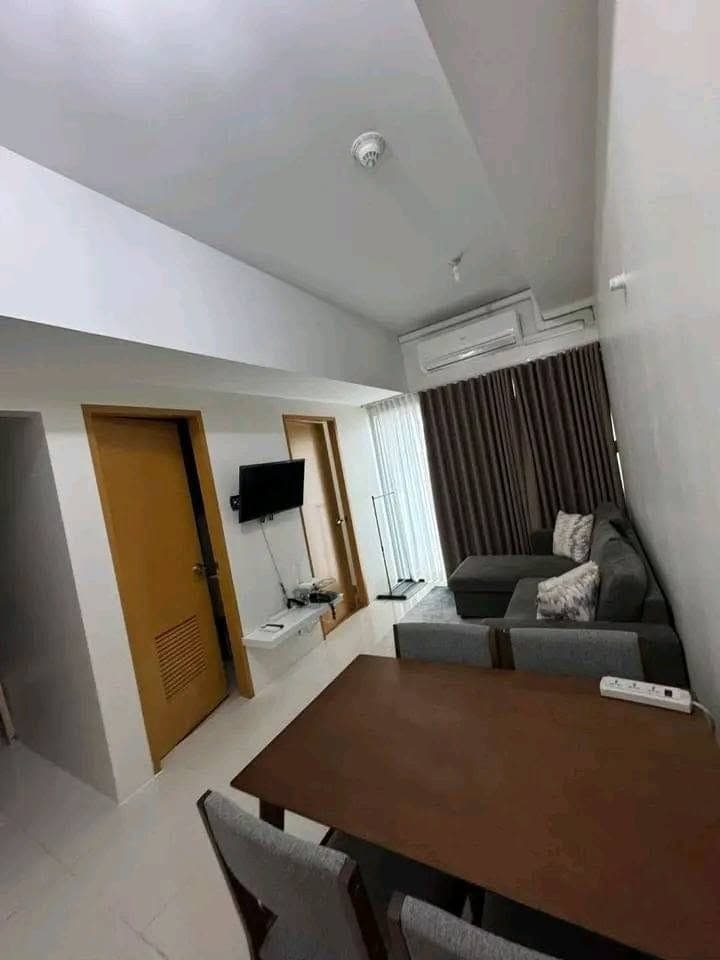 𝐅𝐎𝐑 𝐑𝐄𝐍𝐓 One Bedroom with Balcony Condo at PARK AVENUE BGC - photo 2
