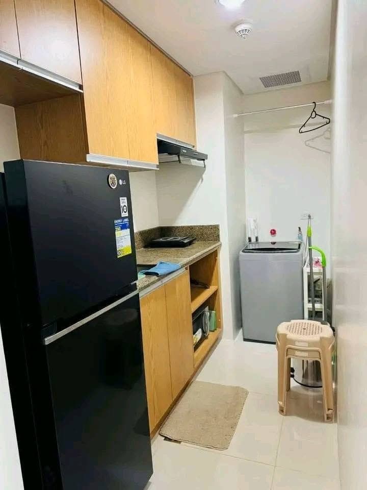 𝐅𝐎𝐑 𝐑𝐄𝐍𝐓 One Bedroom with Balcony Condo at PARK AVENUE BGC - photo 4