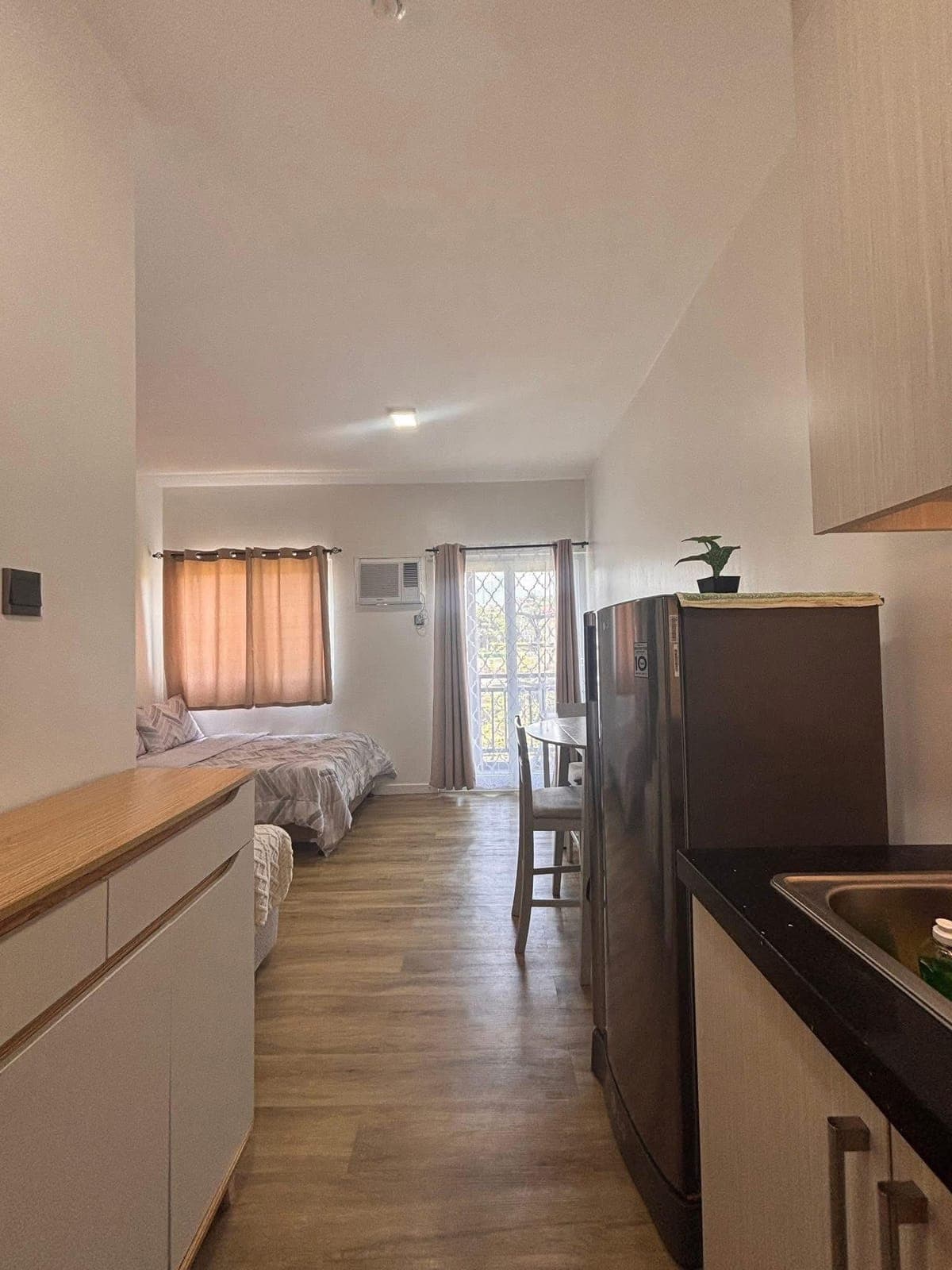 ✨FURNISHED STUDIO UNIT FOR RENT IN ANTARA RESIDENCES, LAWAAN III TALISAY CITY - photo 4