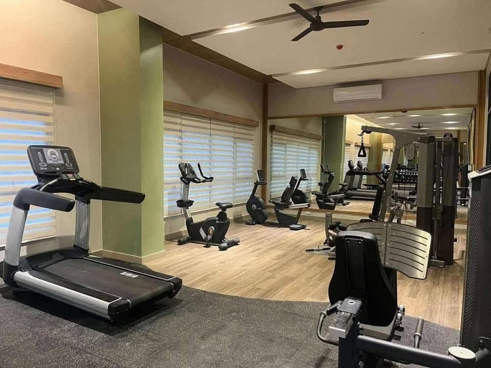 OWNER POST | 2BR WITH BALCONY SEMI FURNISHED CONDO FOR RENT - FACING ECO PARK I PET FRIENDLY - photo 3