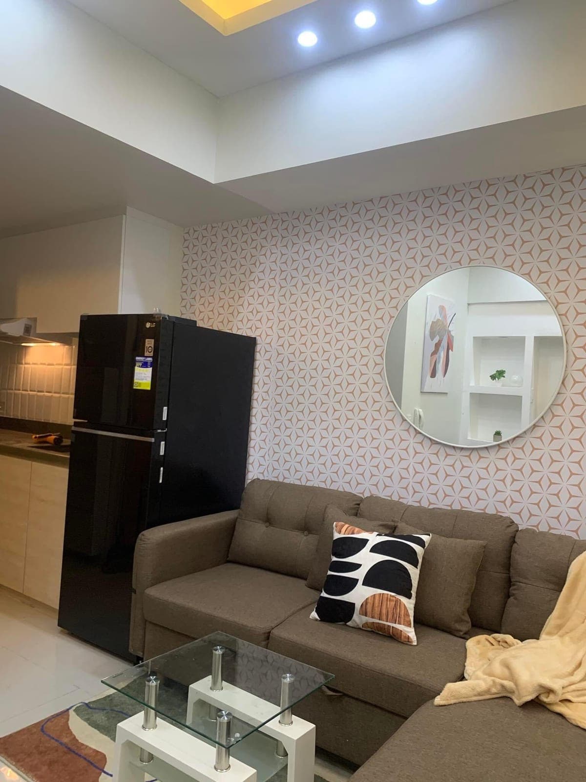 # ✨ Fully Furnished Studio Unit in Mandani Bay Suites ✨ - photo 2