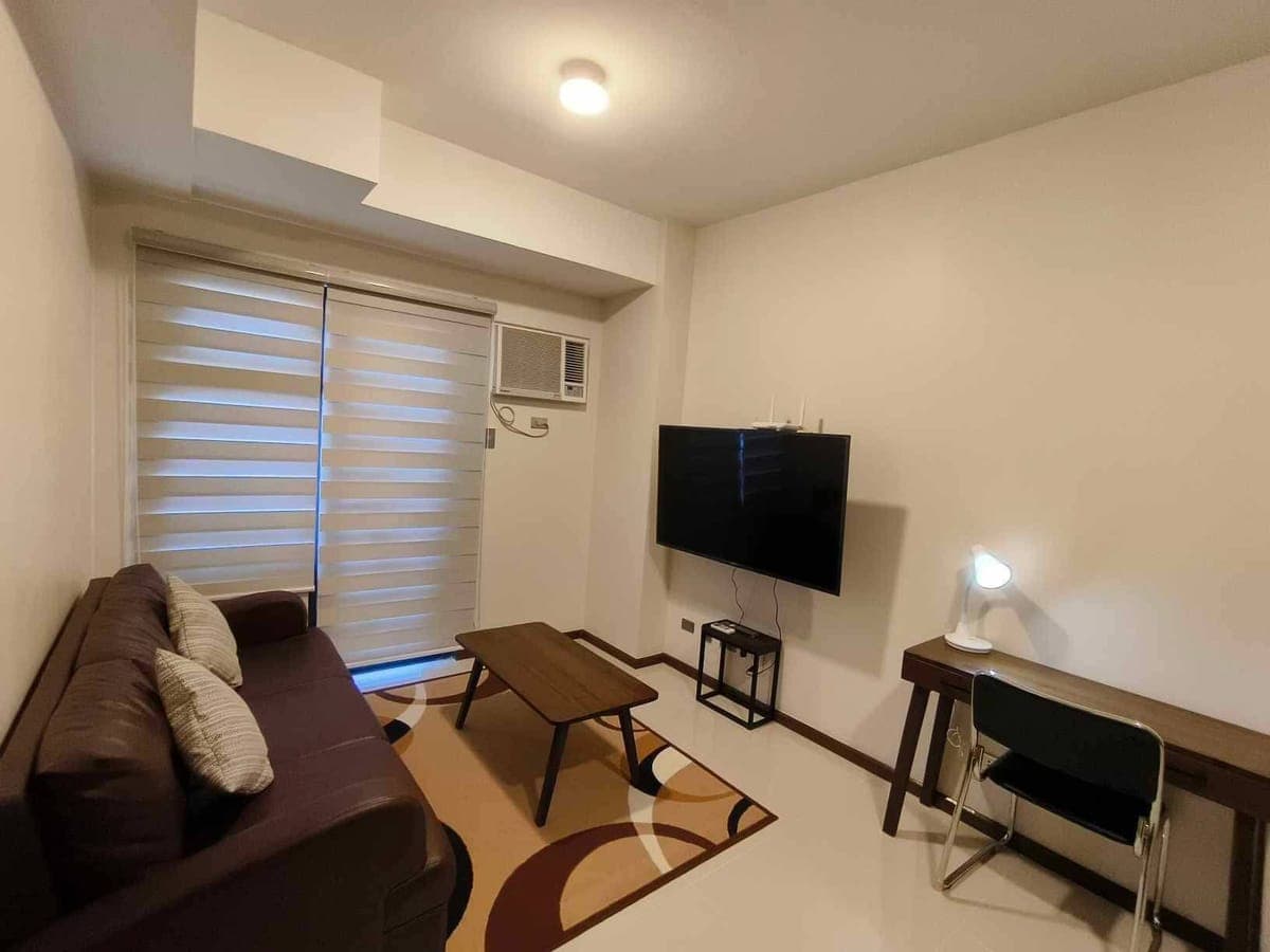 Cebu Condo For Rent in Galleria Residences Cebu City - photo 6