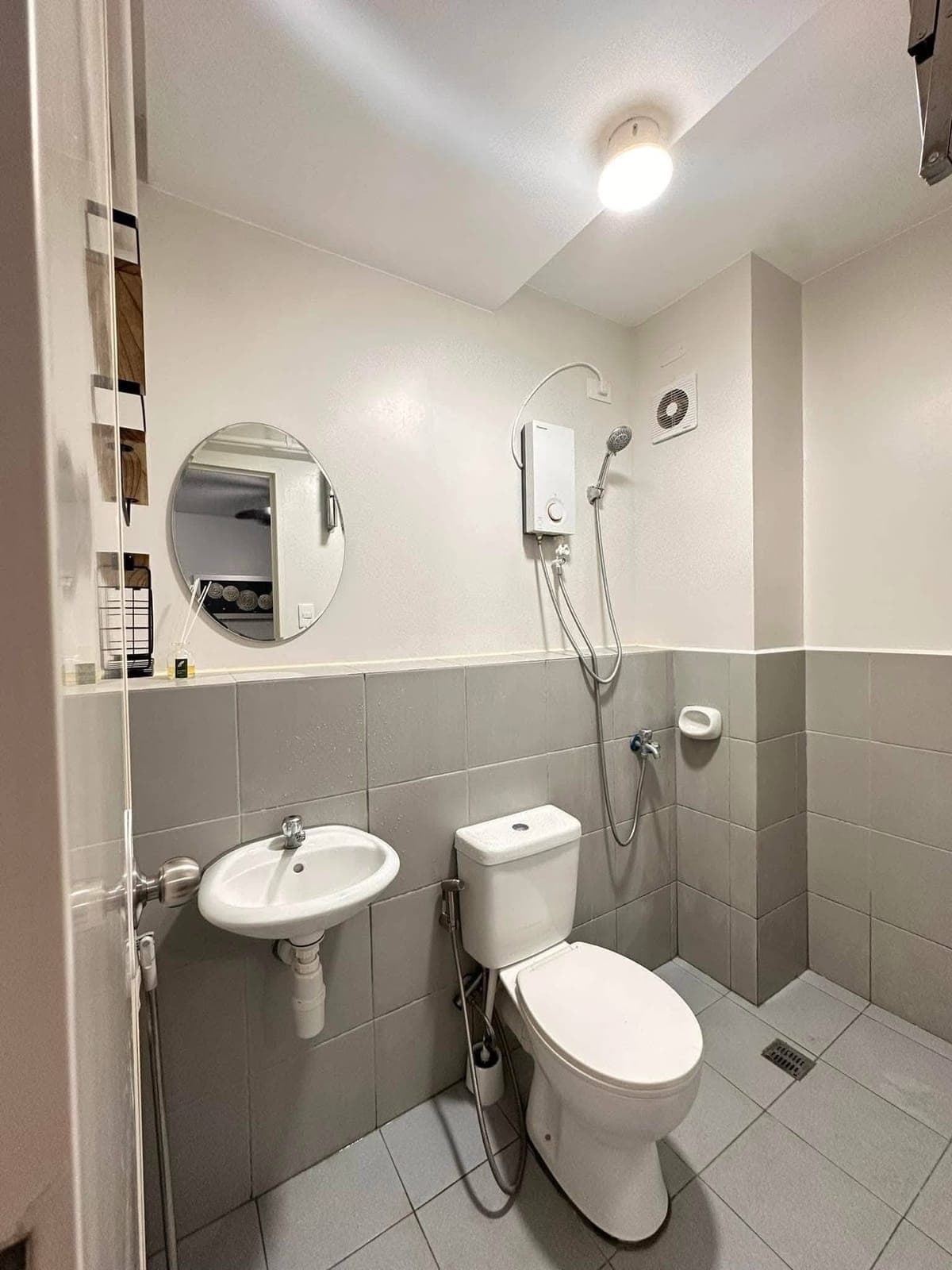 📣 CONDO UNIT FOR RENT‼️ - photo 6