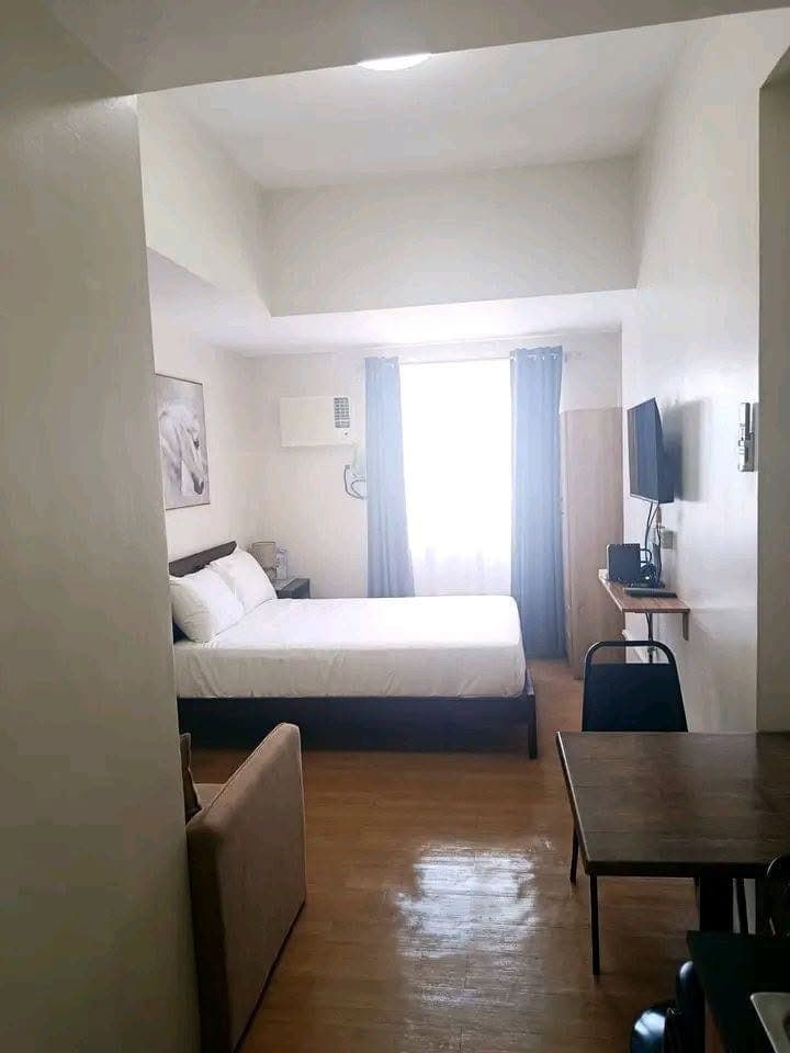 🌇THE LOOP TOWER Studio Unit - photo 1
