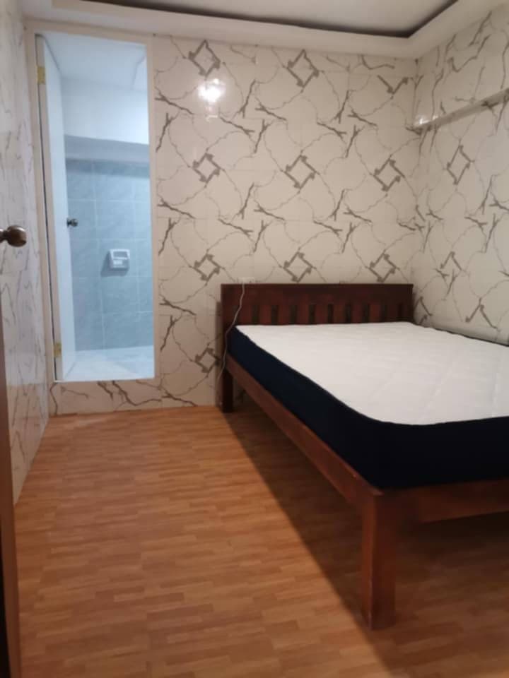 ROOM FOR RENT IN COLON GOOD FOR 2 PAX,WALKING DISTANCE TO ANY REVIEW CENTER & UC MAIN - photo 2