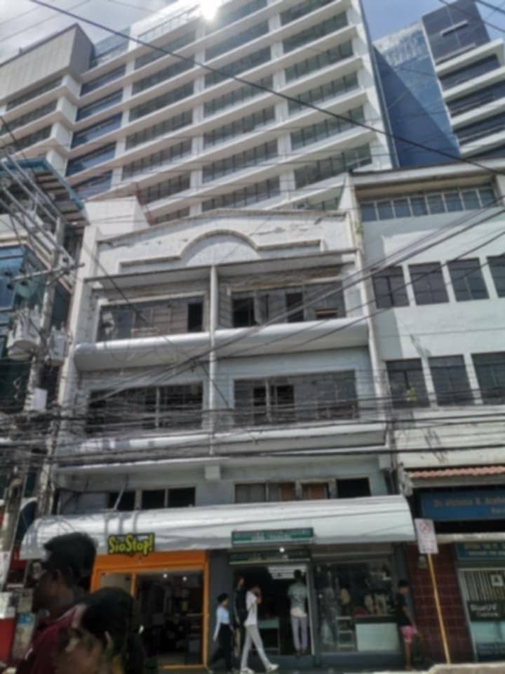 ROOM FOR RENT IN COLON GOOD FOR 2 PAX,WALKING DISTANCE TO ANY REVIEW CENTER & UC MAIN - photo 4