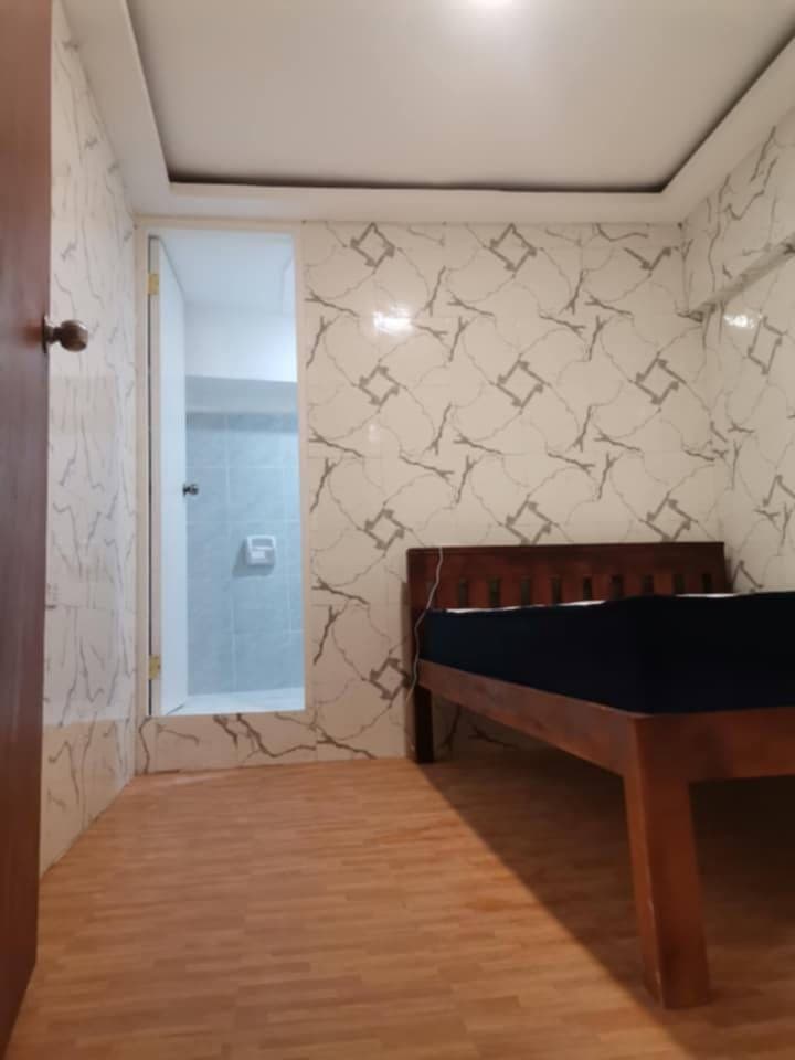 ROOM FOR RENT IN COLON GOOD FOR 2 PAX,WALKING DISTANCE TO ANY REVIEW CENTER & UC MAIN - photo 6