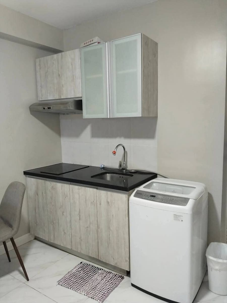 18K MONTHLY IN MONARCH PARKSUITES‼️ - photo 4