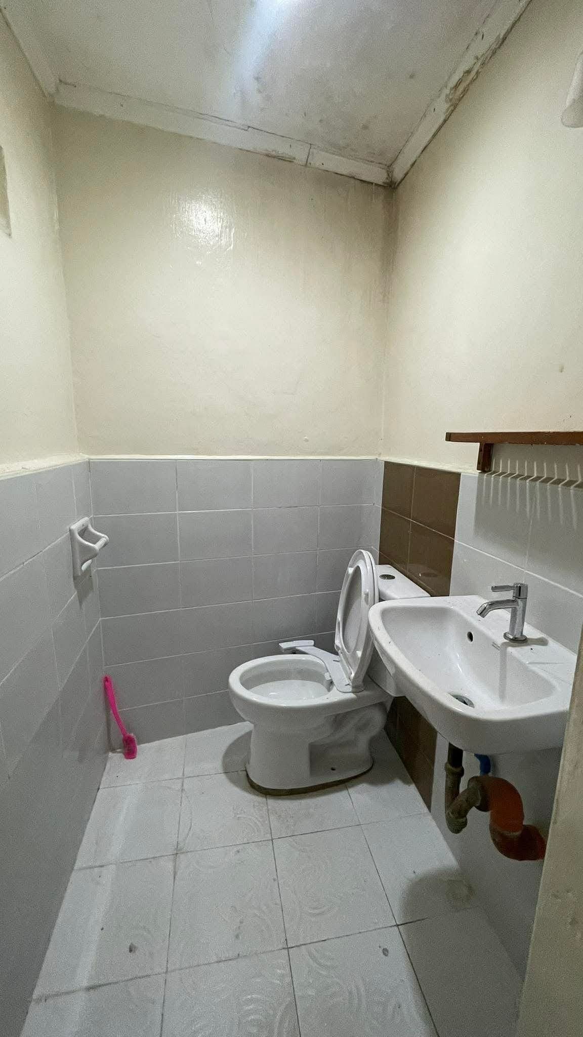 LAHUG LIVING AT ITS FINEST! 🏠💡 - photo 1