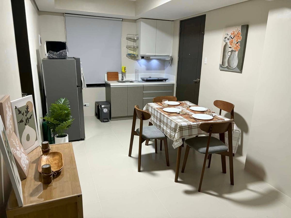 Be the First to rent in the heart of the City - photo 1