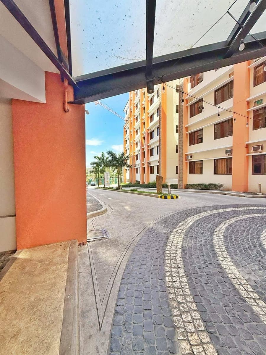 paseo verde las pinas c5 - photo 5